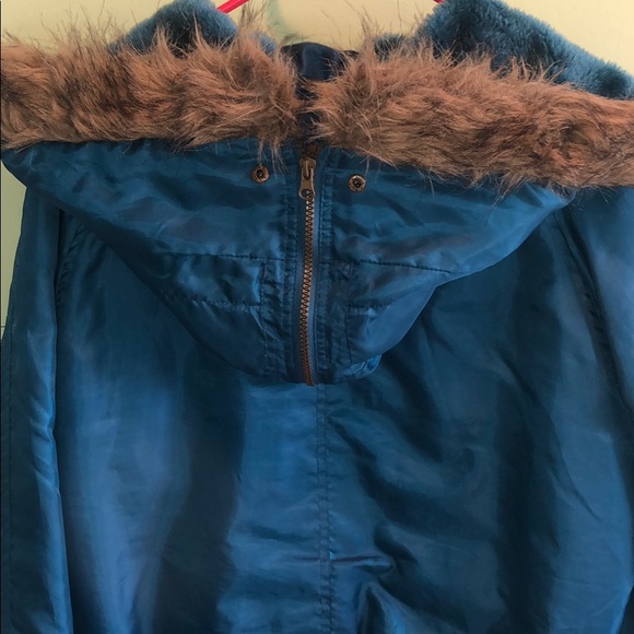 Jacket - Picture 6 of 8